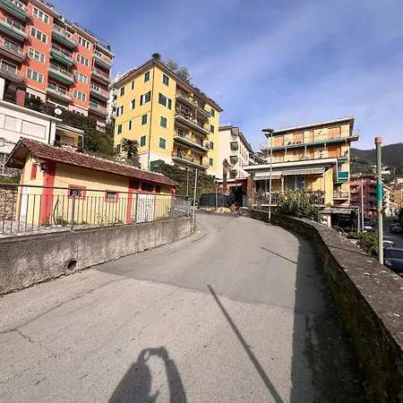 Apartman Joivy Inviting 1-bedroom Flat With Balcony In Rapallo