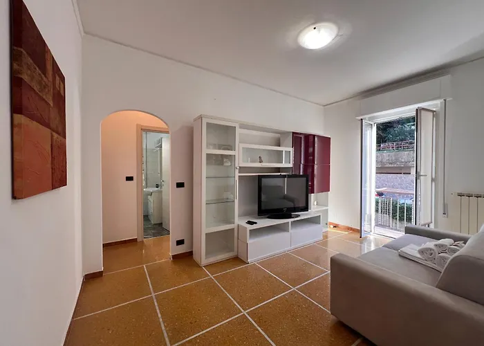 Апартаменты Joivy Inviting 1-bedroom Flat With Balcony In *