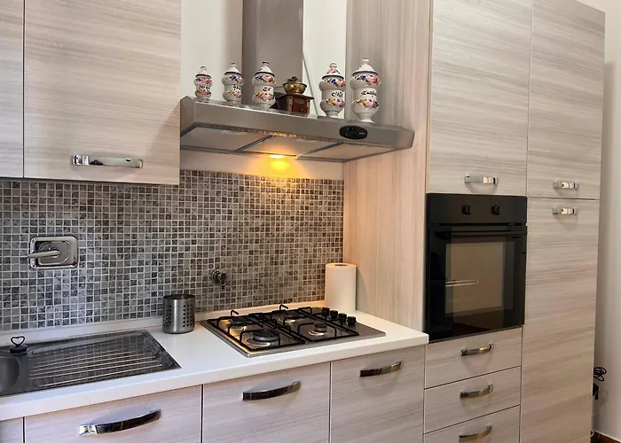 Joivy Inviting 1-bedroom Flat With Balcony In Апартаменты