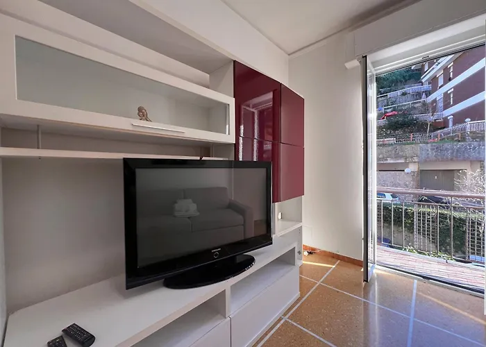 Апартаменты Joivy Inviting 1-bedroom Flat With Balcony In