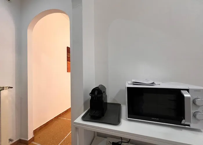 Joivy Inviting 1-bedroom Flat With Balcony In Apartmán Rapallo
